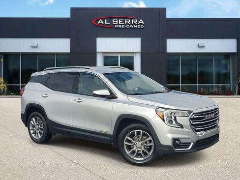 Certified 2022 GMC Terrain SLT AWD/4WD image 1