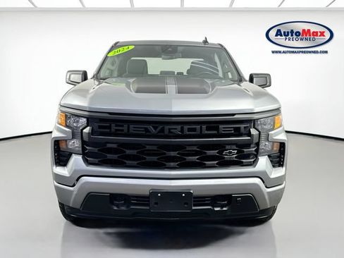 Used 2024 Chevrolet Silverado 1500 Custom w/ Rally Edition AWD/4WD image 6