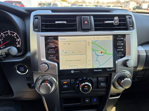 Used 2023 Toyota 4Runner SR5 Premium w/ Moonroof Package image 5