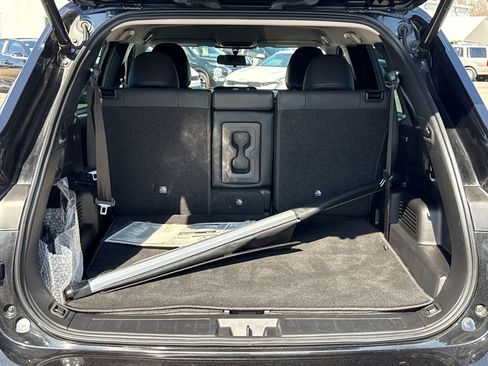 Used 2023 Mitsubishi Outlander SE image 18