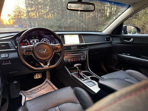Used 2016 Kia Optima SX image 9