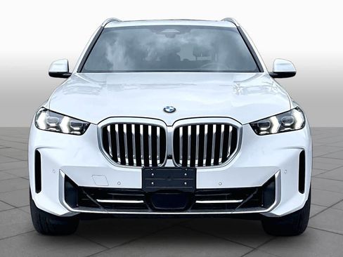 Certified 2025 BMW X5 xDrive40i w/ Climate Comfort Package AWD/4WD image 4