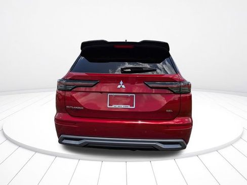 Used 2026 Mitsubishi Outlander SEL FWD image 4