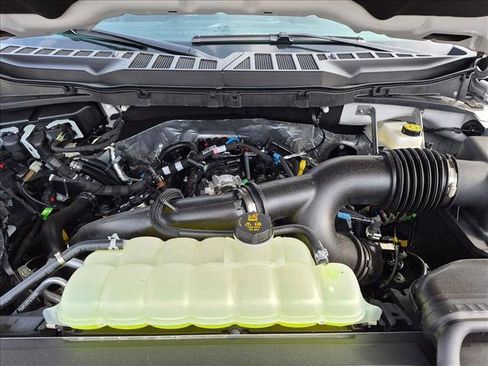 New 2026 Ford F150 XLT w/ Equipment Group 302A MID AWD/4WD image 15