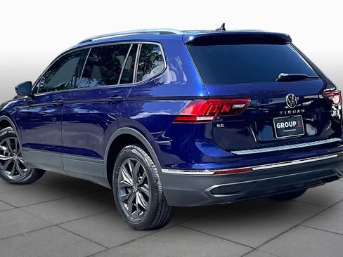 Used 2023 Volkswagen Tiguan SE FWD image 12