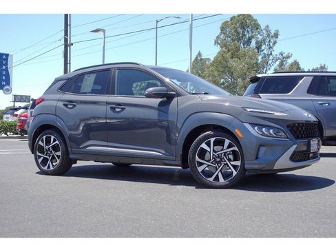 Used 2023 Hyundai Kona Limited FWD image 5