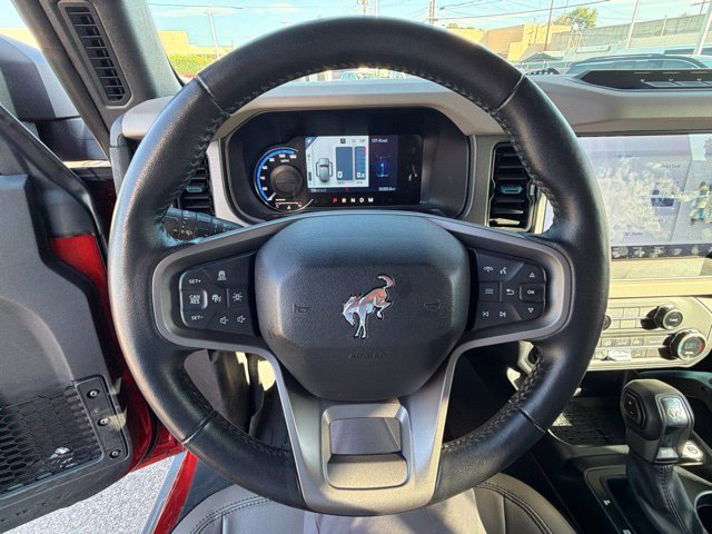 Used 2024 Ford Bronco Wildtrak AWD/4WD image 12