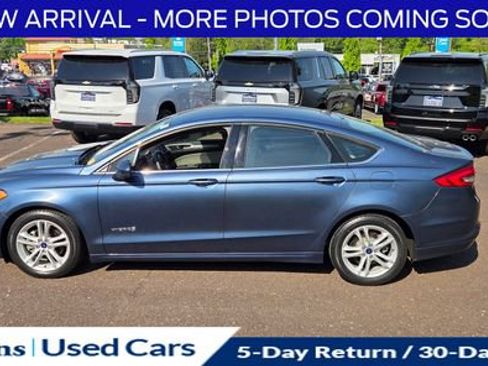 Used 2018 Ford Fusion S FWD image 4