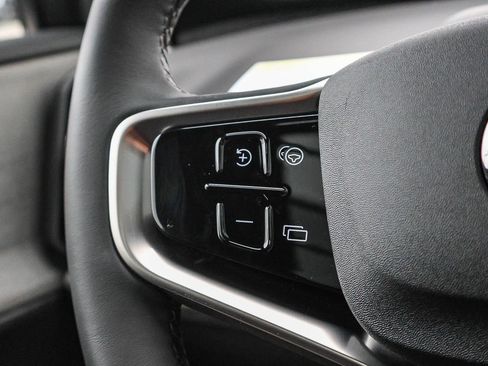 New 2026 Volvo EX30 Cross Country Ultra w/ Protection Package Premier image 34