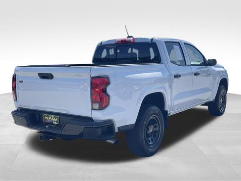 Used 2025 Chevrolet Colorado W/T w/ WT Convenience Package II RWD image 3