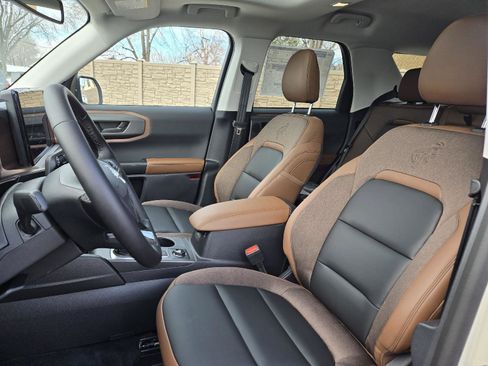 New 2025 Ford Bronco Sport Outer Banks w/ Outer Banks Tech Package+ image 32