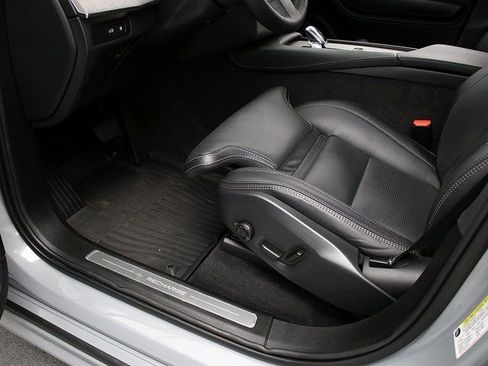 Used 2024 Volvo XC90 T8 Ultimate w/ Protection Package Premier image 27