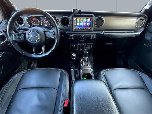 Used 2021 Jeep Gladiator Sport AWD/4WD image 9