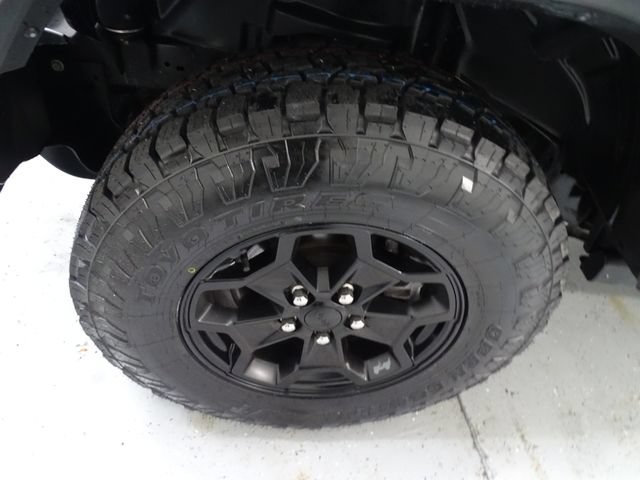 Used 2022 Jeep Gladiator Sport AWD/4WD image 26