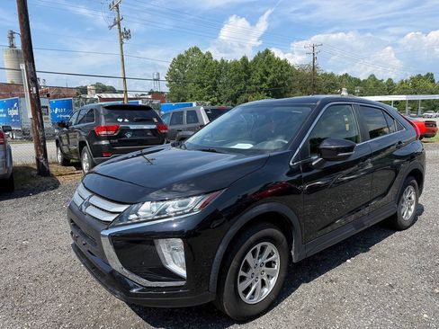 Used 2019 Mitsubishi Eclipse Cross ES AWD/4WD image 3