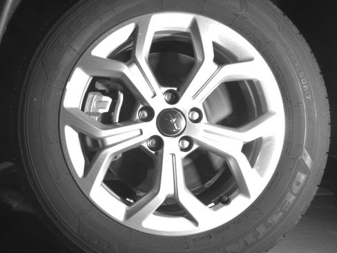 Used 2025 Jeep Compass Latitude image 12