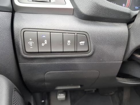 Used 2017 Hyundai Tucson Sport image 19