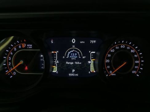 Used 2026 Jeep Gladiator Mojave AWD/4WD image 31