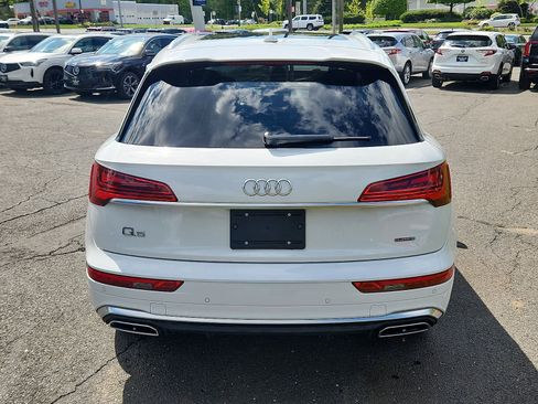 Used 2024 Audi Q5 2.0T Premium w/ Convenience Package AWD/4WD image 6
