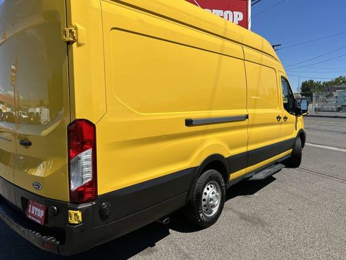 Used 2020 Ford Transit 250 148 High Roof Extended AWD w/ Load Area Protection Package image 5