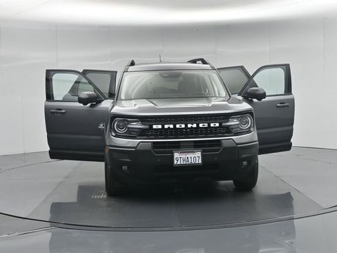 Certified 2025 Ford Bronco Sport Outer Banks w/ Outer Banks Tech Package+ AWD/4WD image 34