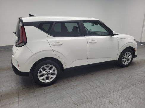 Used 2025 Kia Soul LX w/ LX Technology Package image 10