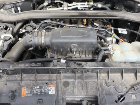 Used 2022 Ford Explorer Limited AWD/4WD image 16