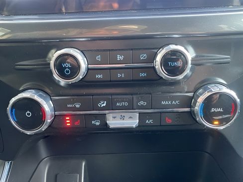 Used 2022 Ford F150 XLT w/ Equipment Group 302A High image 24