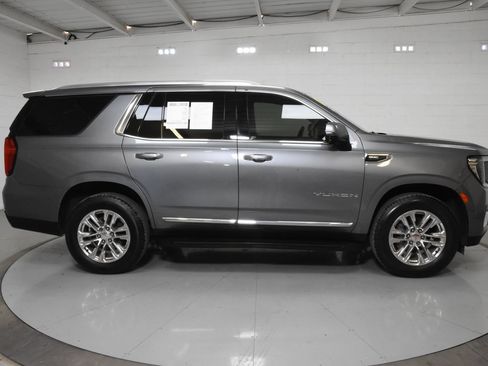 Used 2021 GMC Yukon SLT w/ SLT Luxury Plus Package RWD image 5