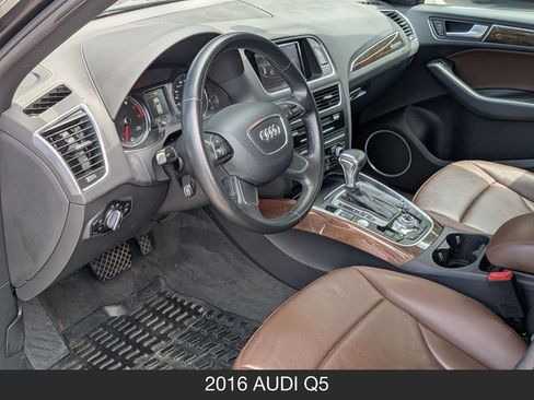 Used 2016 Audi Q5 2.0T Premium Plus w/ Technology Package AWD/4WD image 13