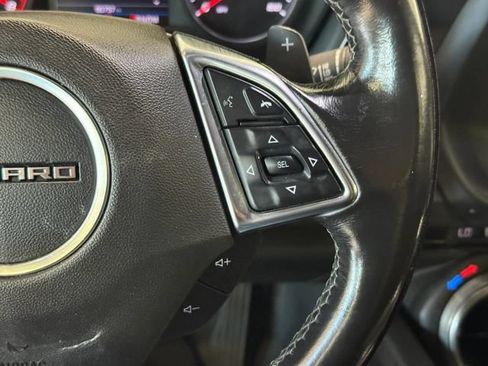 Used 2020 Chevrolet Camaro LT RWD image 15
