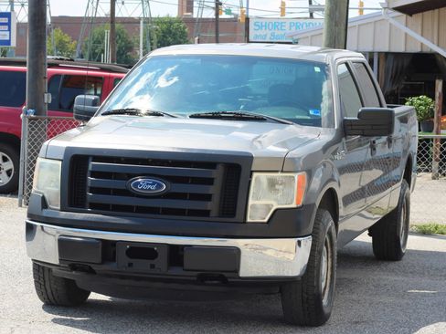 Used 2011 Ford F150 XL w/ XL Plus Pkg AWD/4WD image 3