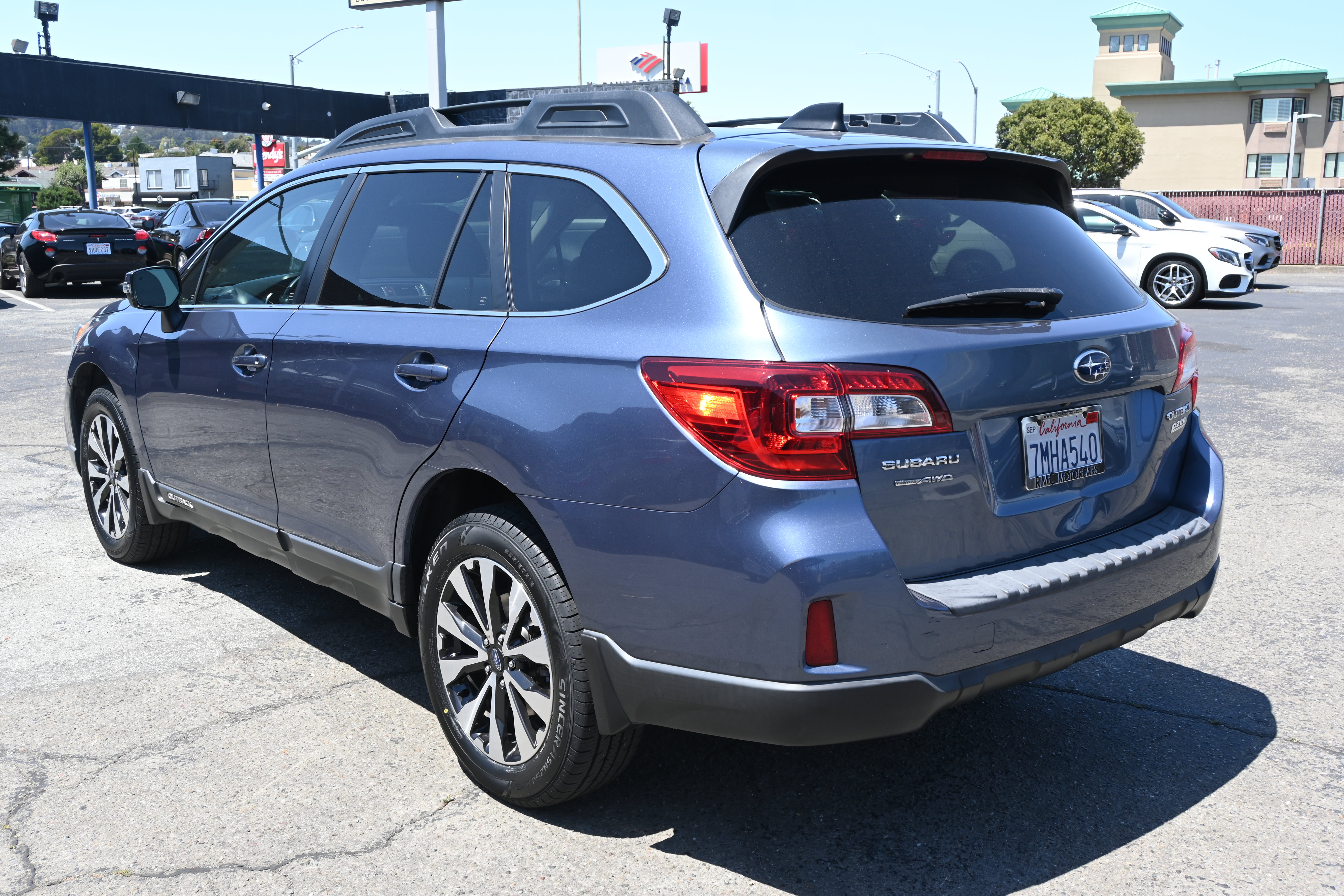 Used 2016 Subaru Outback 2.5i Limited w/ Popular Package #4 AWD/4WD image 6