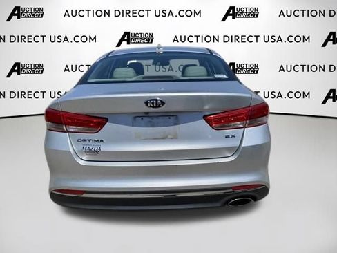 Used 2016 Kia Optima EX FWD image 9