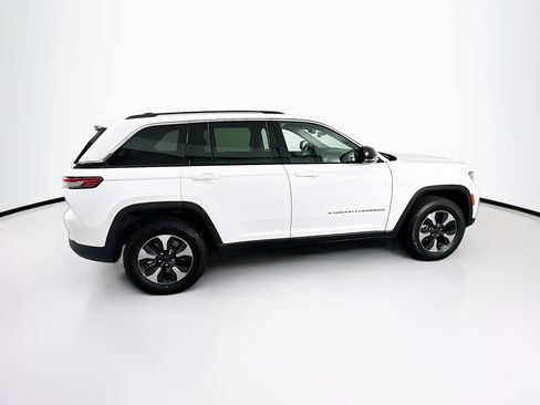 Used 2022 Jeep Grand Cherokee Limited 4xe w/ Luxury Tech Group II image 10