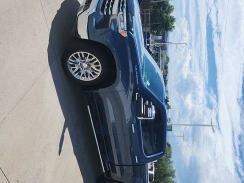 Used 2024 Chevrolet Silverado 1500 LTZ w/ LTZ Premium Package AWD/4WD image 2