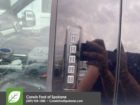 Used 2022 Ford F350 Platinum w/ Tremor Off-Road Package image 14