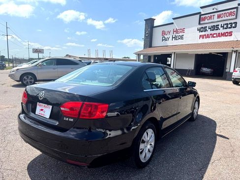 Used 2013 Volkswagen Jetta SE image 6