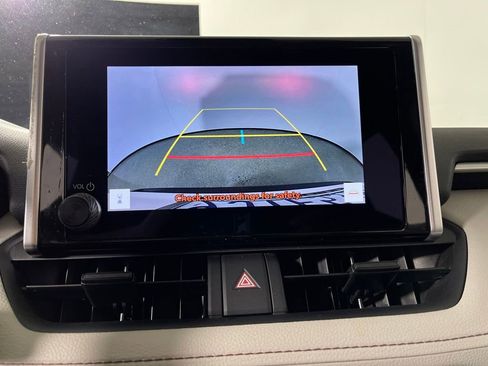 Certified 2024 Toyota RAV4 XLE image 21