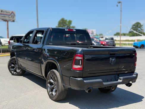 Used 2020 RAM 1500 Limited w/ Black Appearance Package AWD/4WD image 5