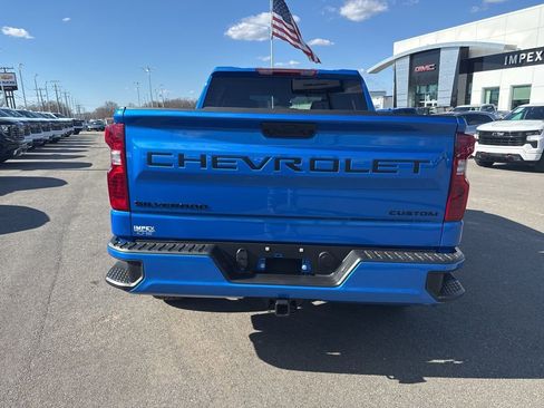 Used 2026 Chevrolet Silverado 1500 Custom w/ Turbomax Blackout Package AWD/4WD image 4