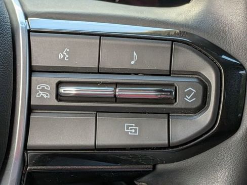 Used 2023 Chevrolet Colorado LT RWD image 20