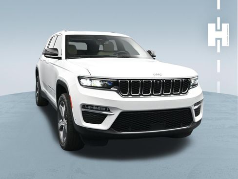 Used 2023 Jeep Grand Cherokee 4WD 4xe w/ Luxury Tech Group II image 1