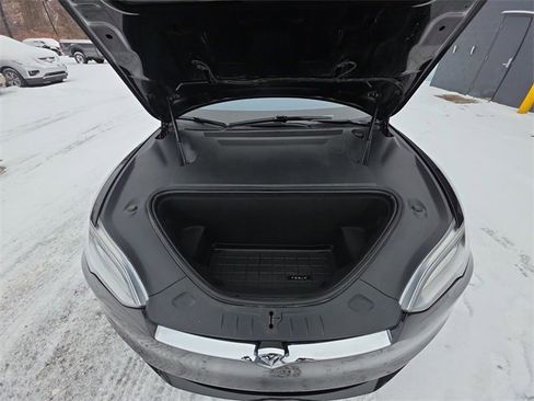 Used 2020 Tesla Model S Long Range Plus image 29