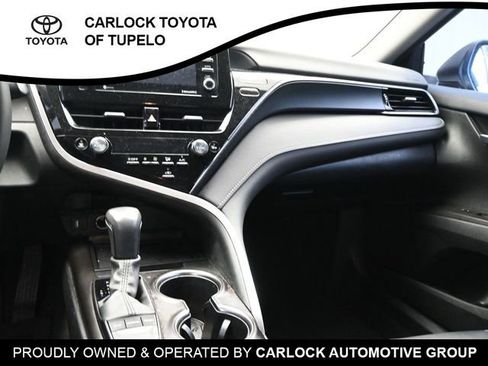Used 2024 Toyota Camry SE image 21