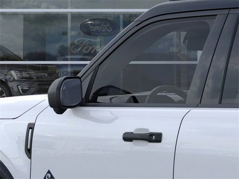 New 2025 Ford Bronco Sport Outer Banks w/ Sasquatch Outer Banks Package image 20