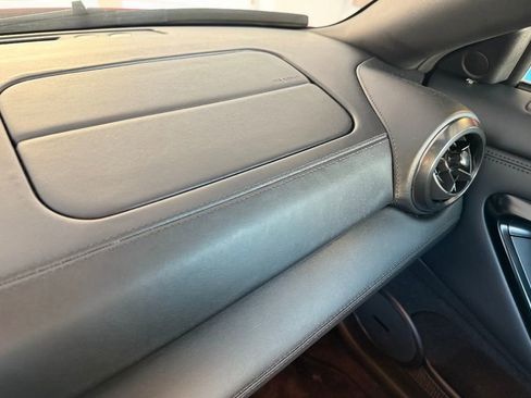 Used 2019 Nissan GT-R Premium image 21