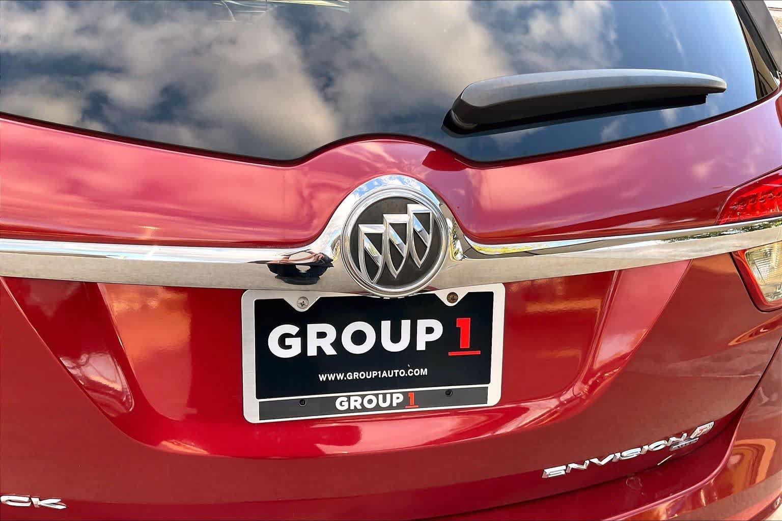 Used 2017 Buick Envision Premium w/ LPO, Hit The Road Package AWD/4WD image 31
