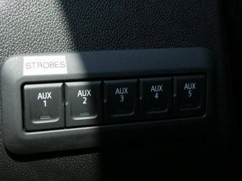 New 2024 GMC Sierra 2500 Pro w/ Convenience Package image 12