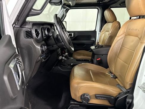 Used 2021 Jeep Wrangler Unlimited Sahara w/ Safety Group image 11